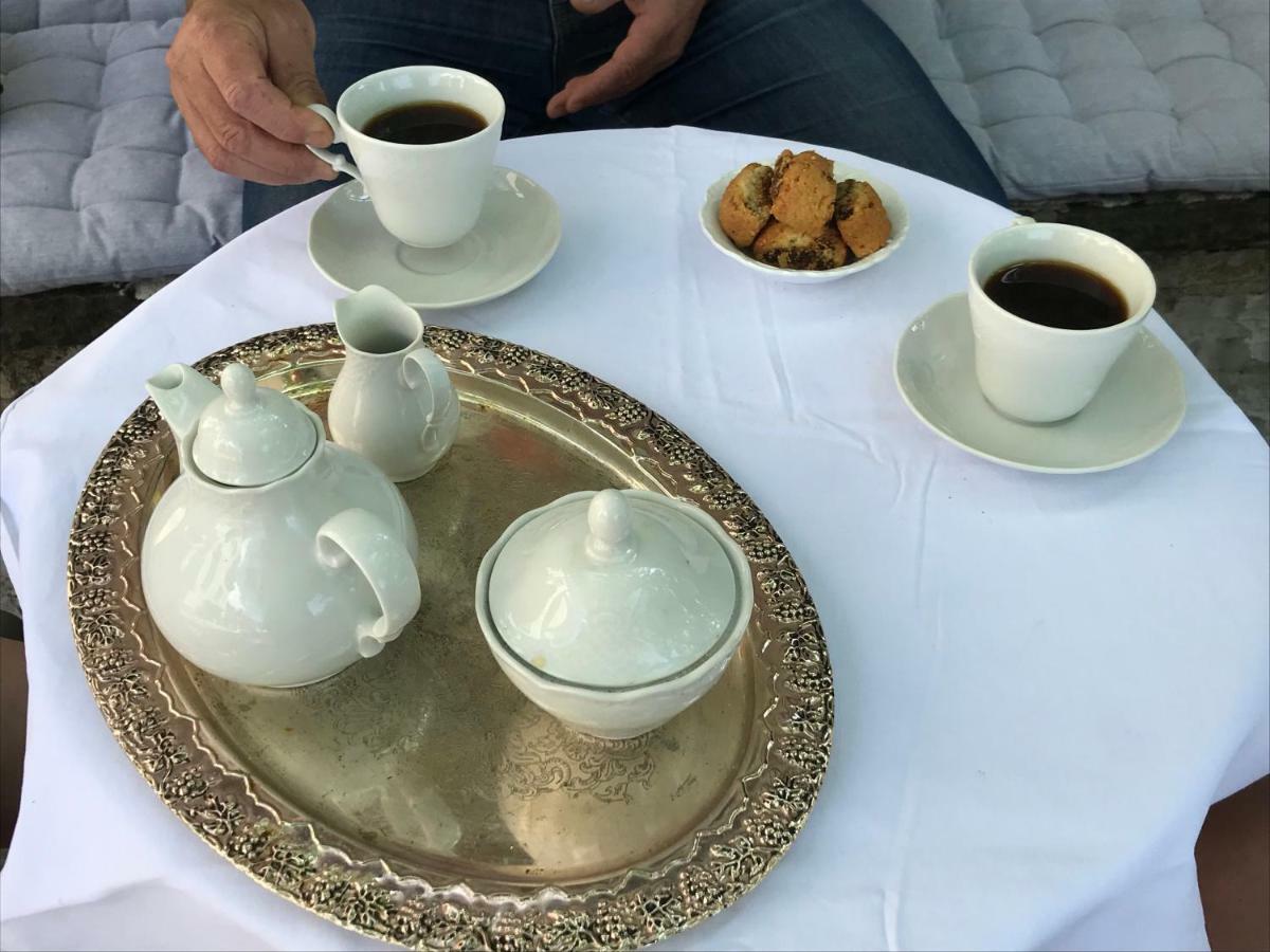 Mousafir Ontas Kepésovon Bagian luar foto