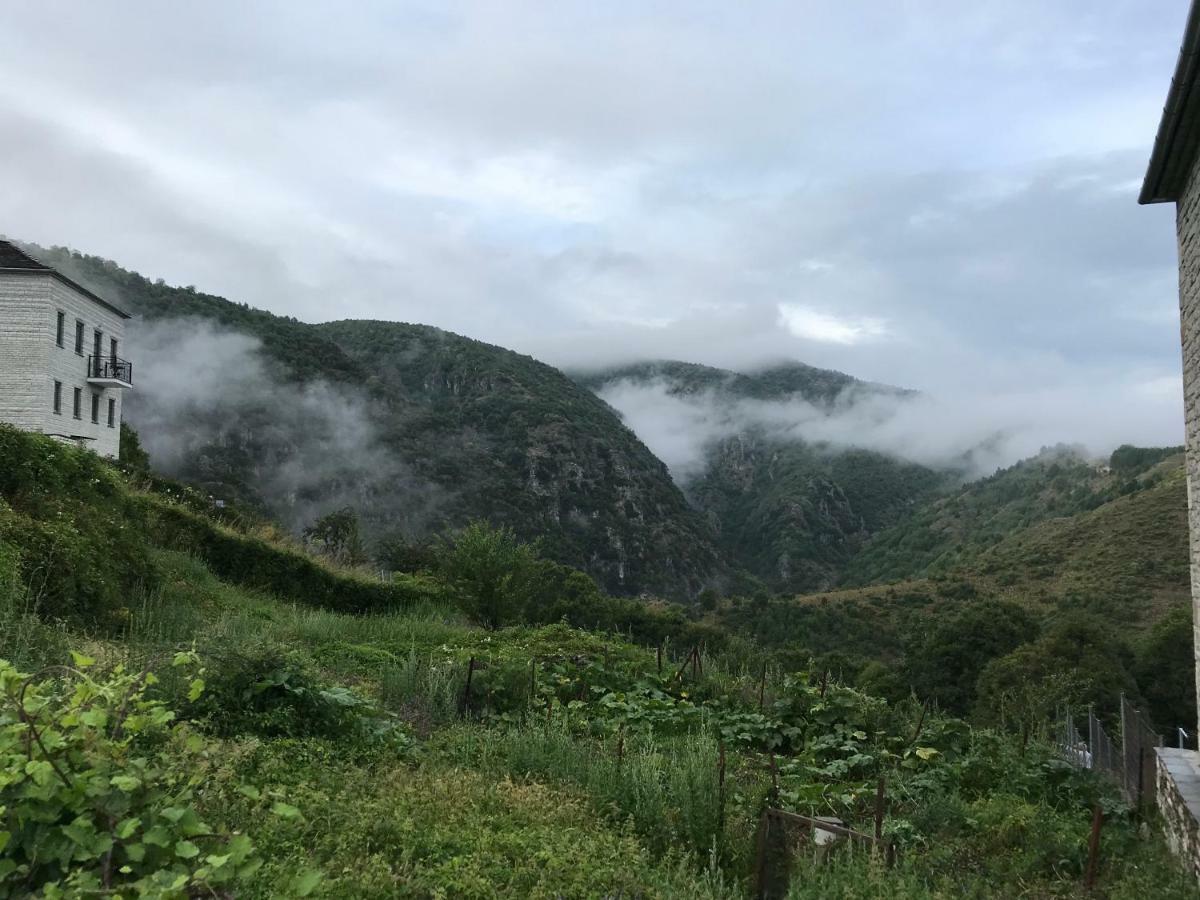 Mousafir Ontas Kepésovon Bagian luar foto