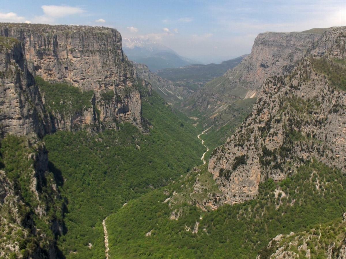 Mousafir Ontas Kepésovon Bagian luar foto